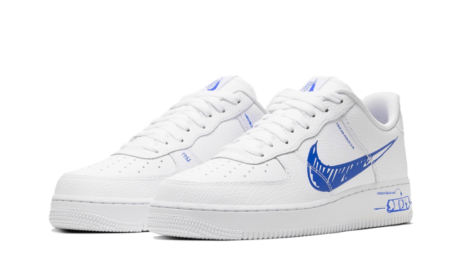 Wethenew-Sneakers-Frankrike-Nike-Air-Force-1-Sketch-Blue-Swoosh-CW7581-100-2_2000x_211aca48-3666-4218-ac0c-eef891d86119