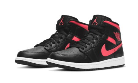 Wethenew-Sneakers-France-Air-Jordan-1-Mid-Black-Siren-Red-BQ6472-004-2_1200x_8f482059-b060-410f-821d-76bca60f9f11-1