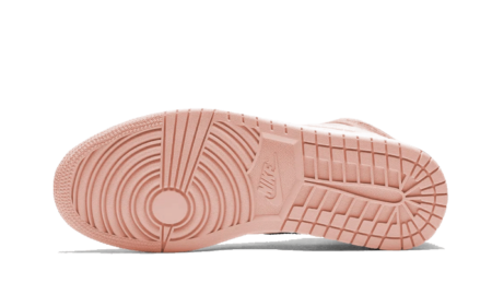 Wethenew-Sneakers-France-Air-Jordan-1-Mid-Crimson-Tint-554724-133-3_1200x_d365d63e-1355-4648-b2c2-eae4ad773f2a