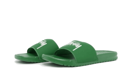 Wethenew-Sneakers-Frankrike-Nike-Benassi-Stussy-Pine-Green-DC5239-300-2_1200x_47b17cac-3100-4ad8-a8aa-f0f40c48eea4-1